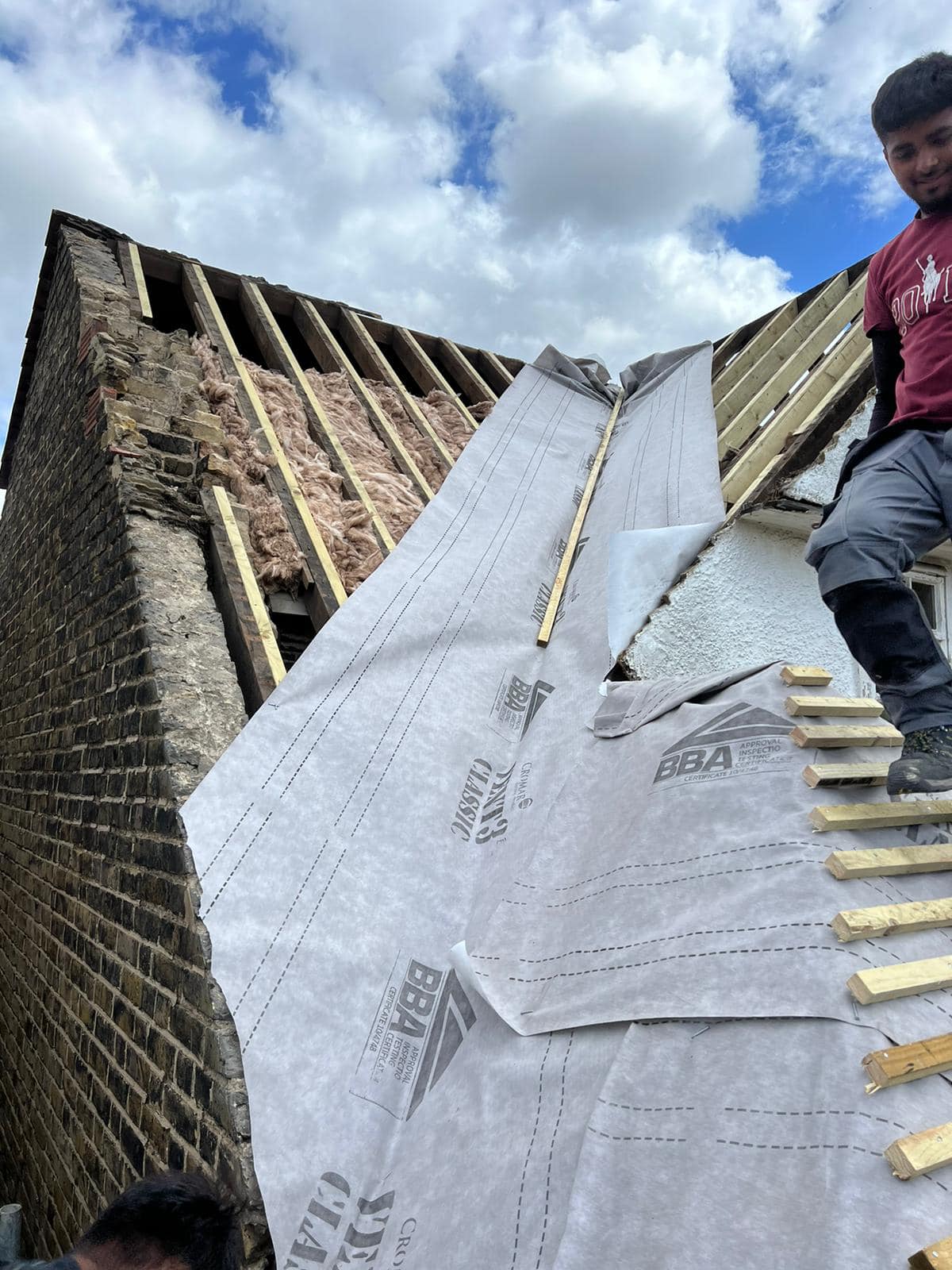 Roofing project - 1039347960650997