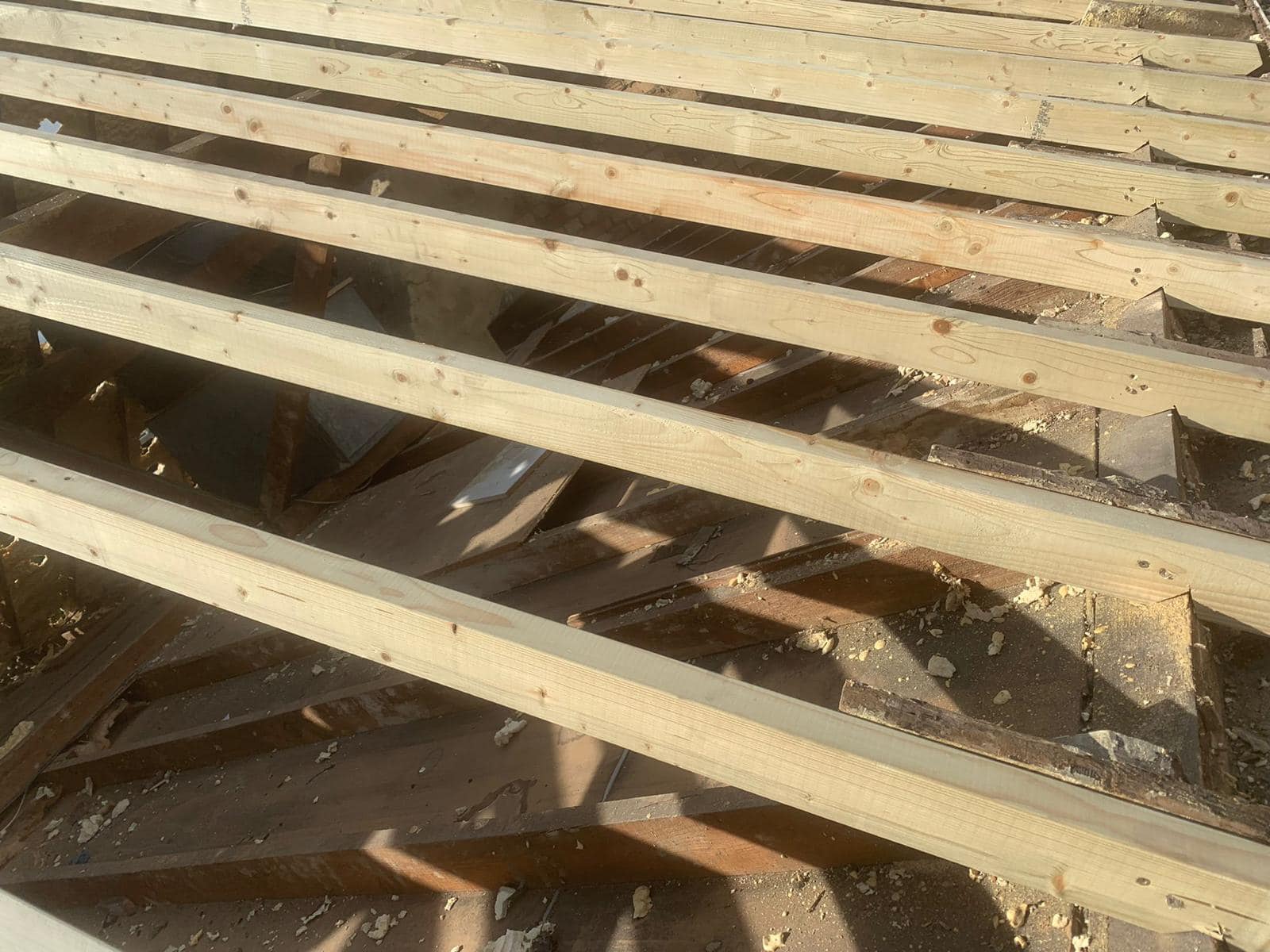 Roofing project - 1048053516447108