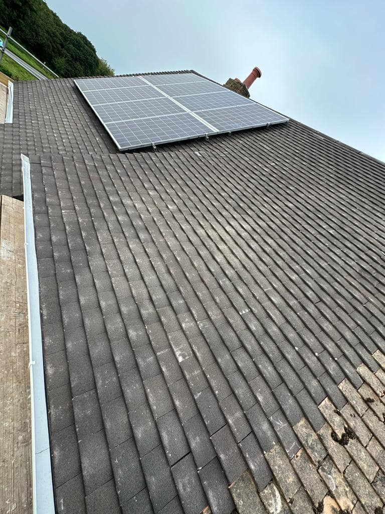 Roofing project - 1048055156446944