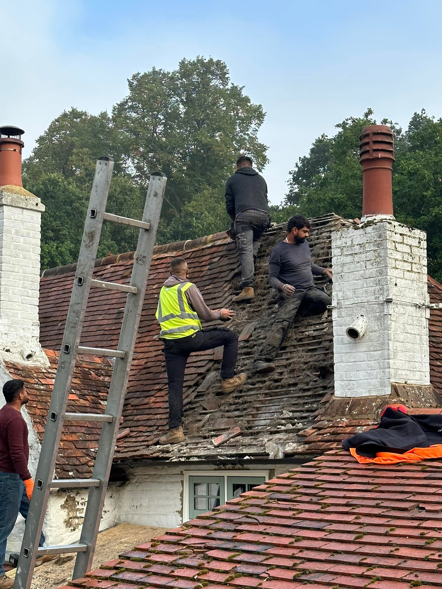 Roofing project - 1048084589777334