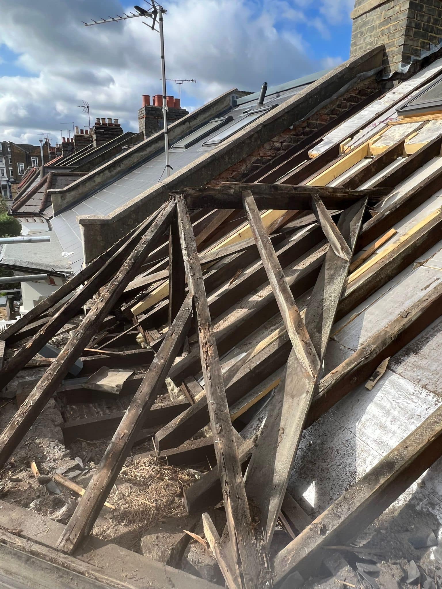 Roofing project - 1048091406443319