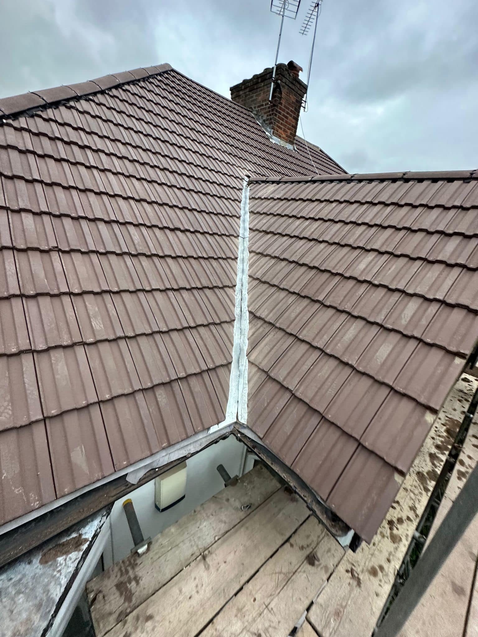 Roofing project - 1048093166443143