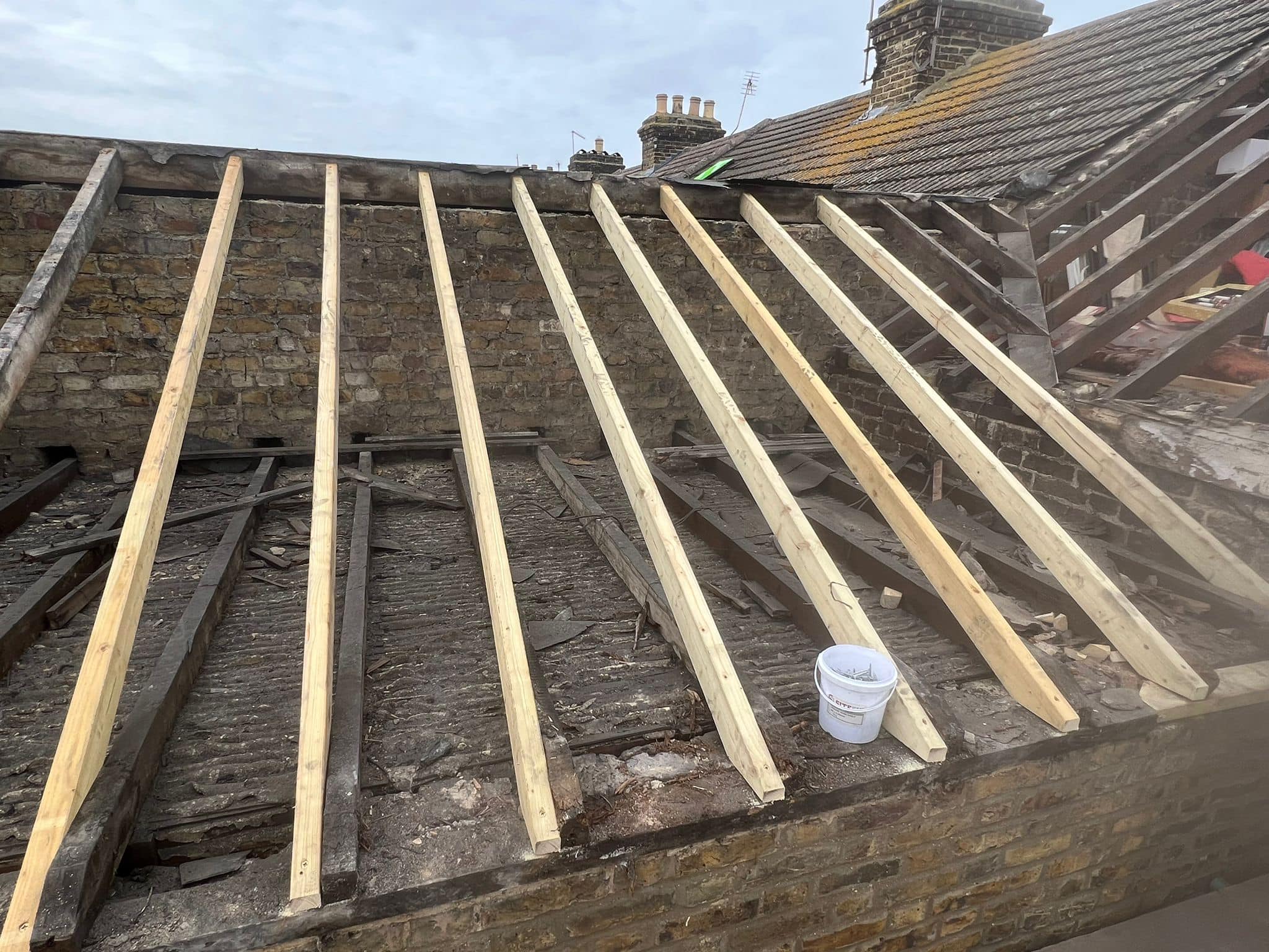 Roofing project - 1048096586442801