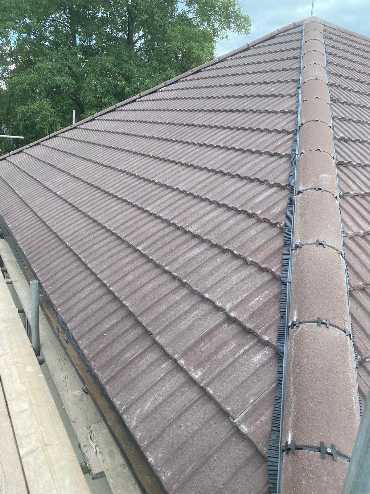 Roofing project - 1048098563109270