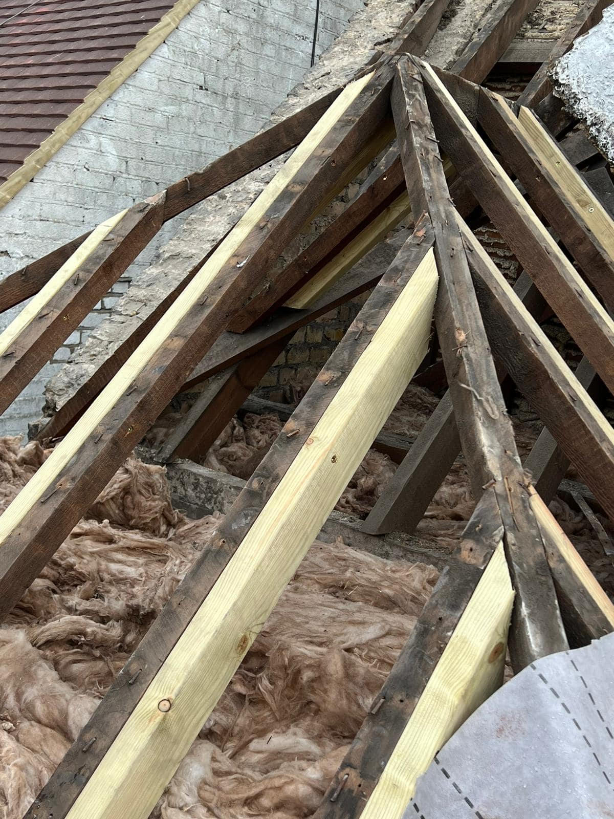 Roofing project - 1048104239775369