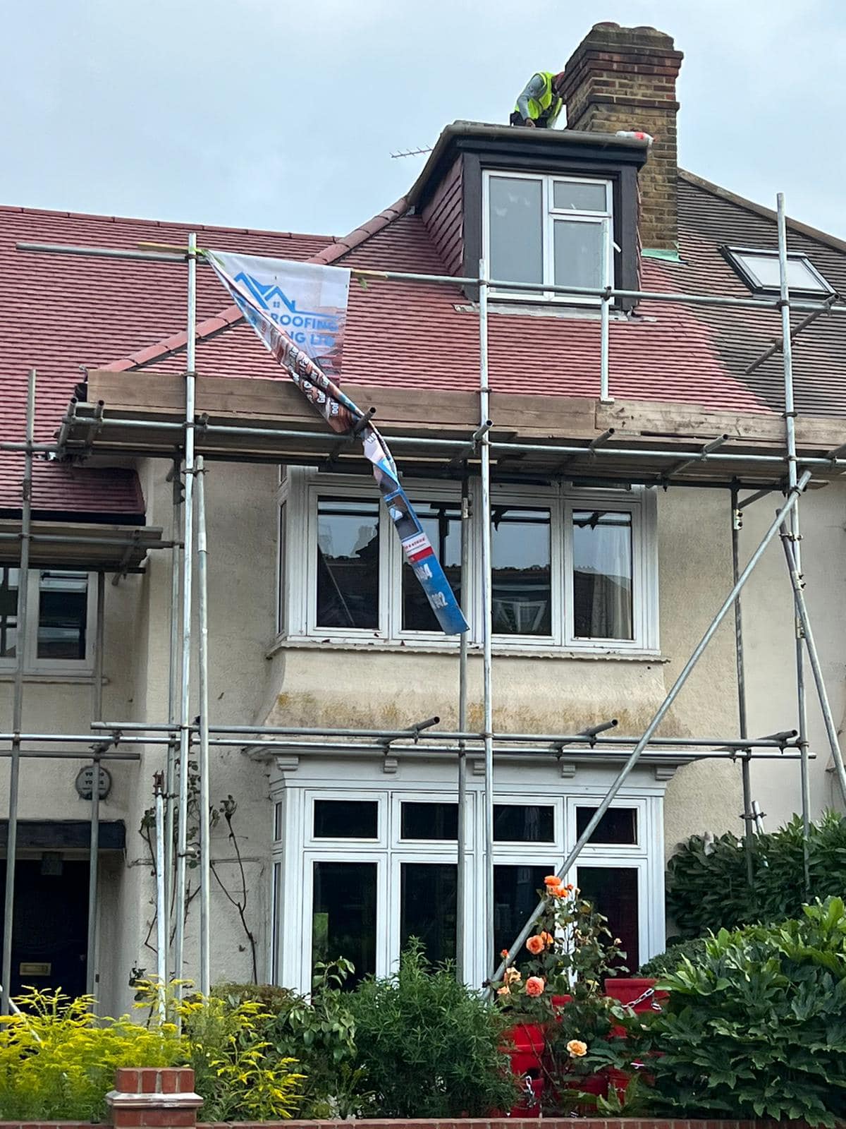 Roofing project - 1048107963108330