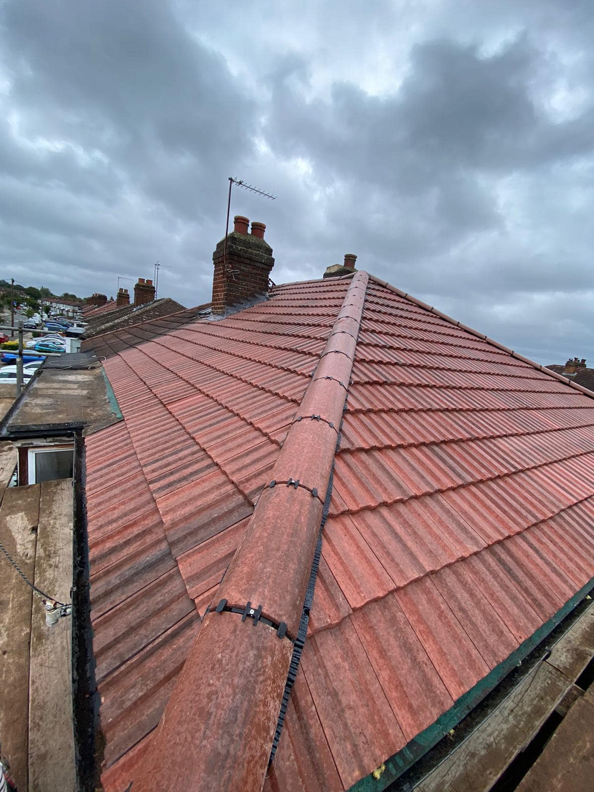 Roofing project - 1048117809774012