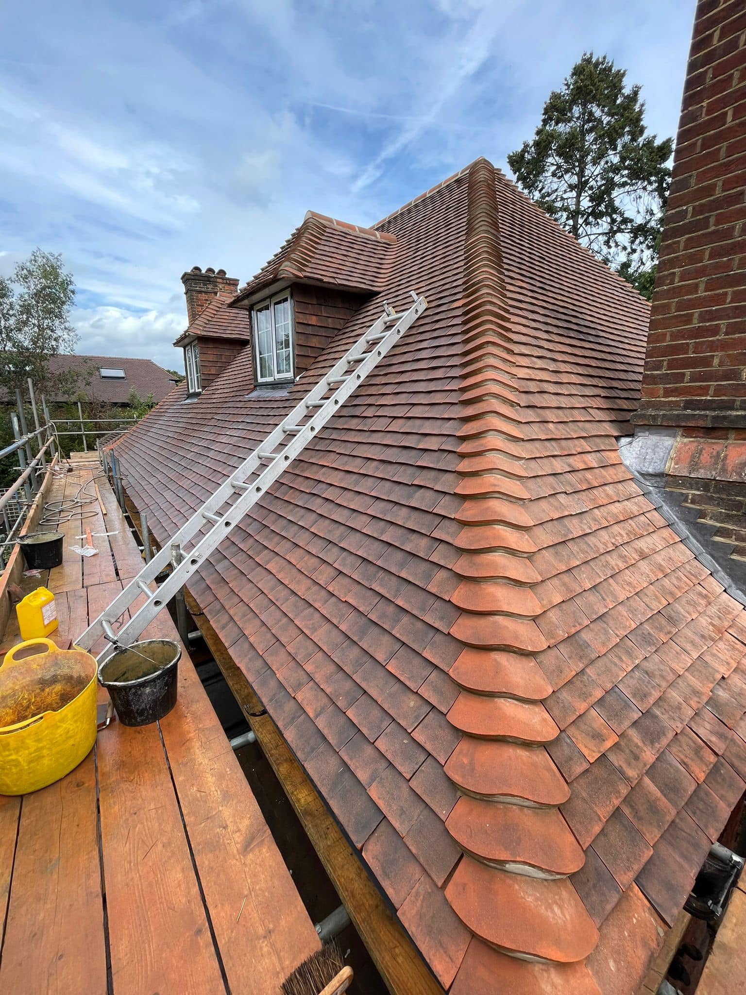 Roofing project - 1048121833106943