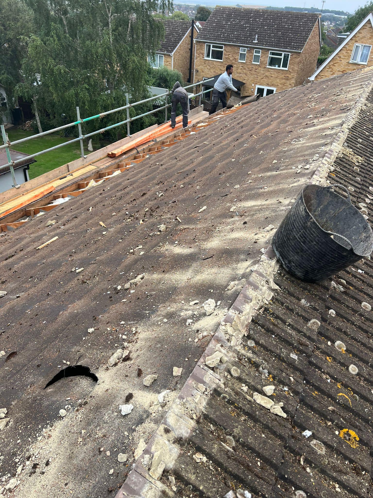 Roofing project - 1048133859772407