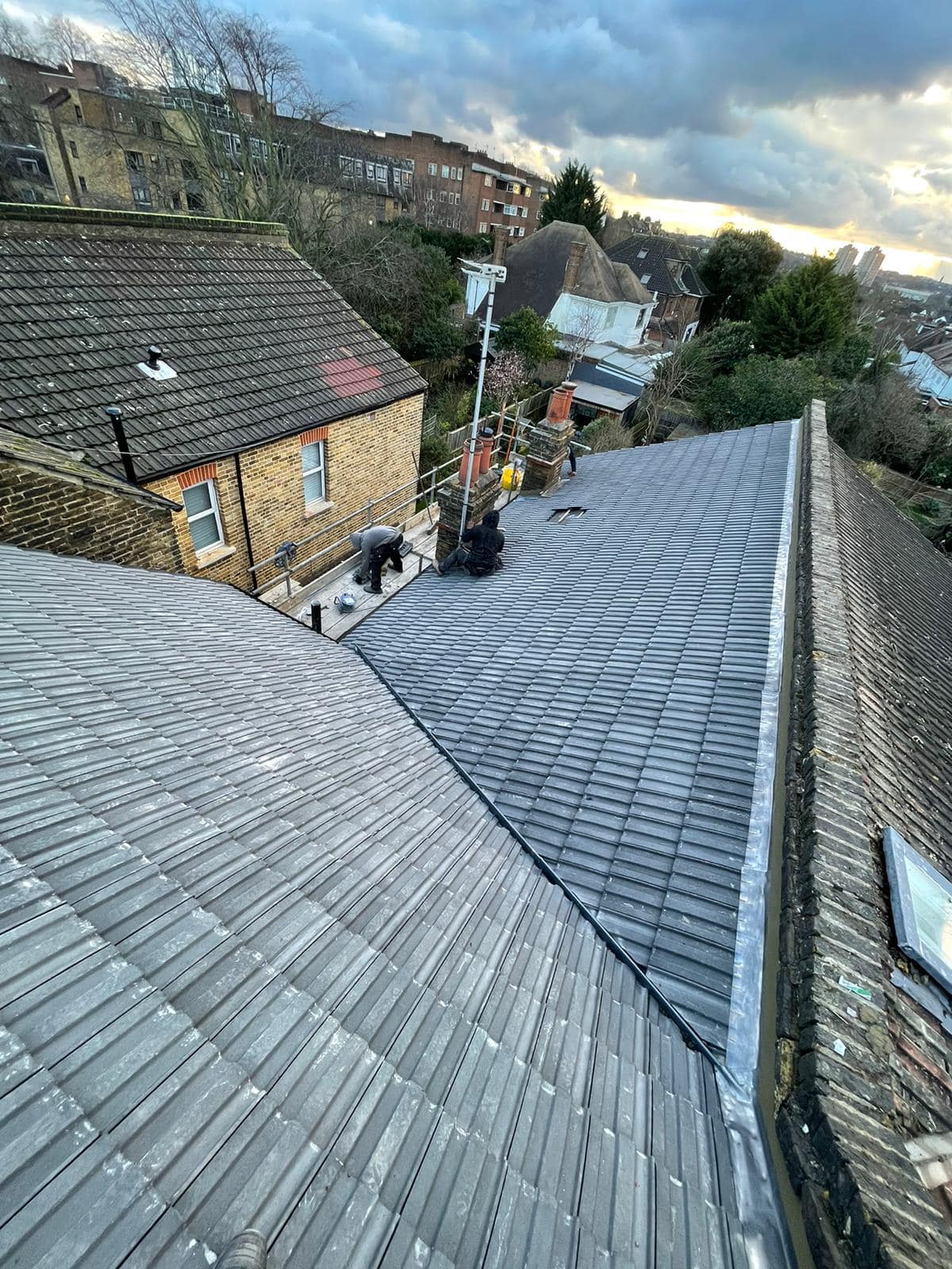 Roofing project - 1123395002246292