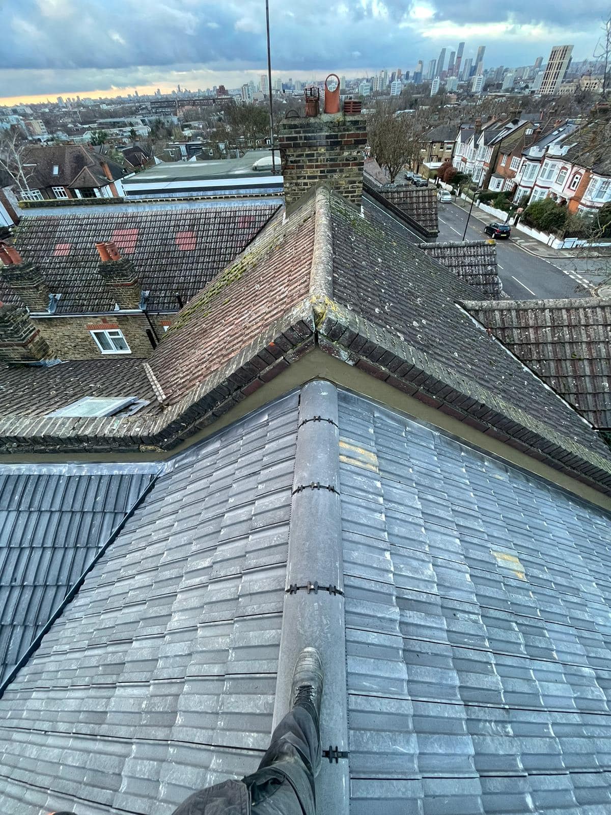 Roofing project - 1123395082246284