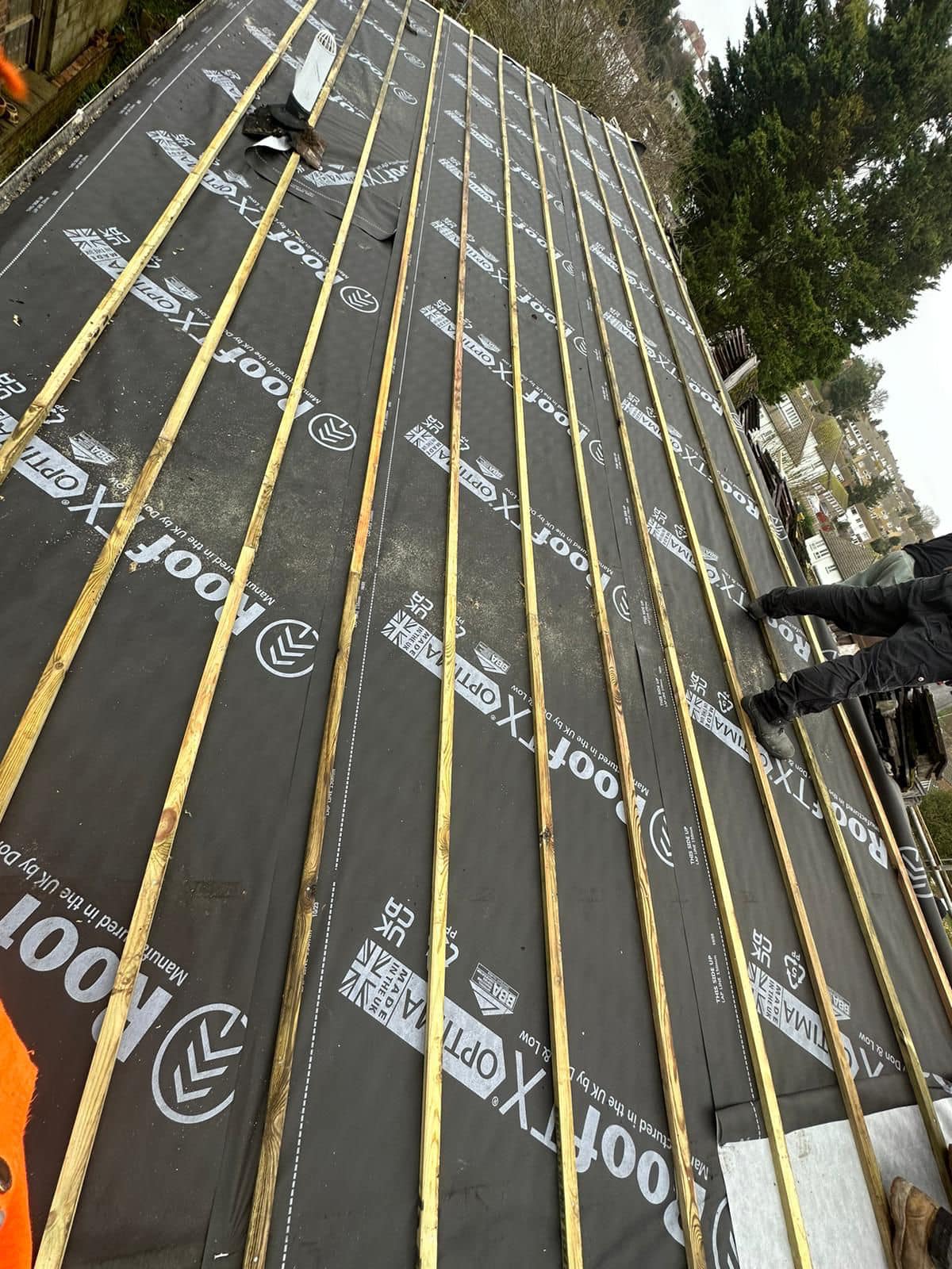 Roofing project - 1123398842245908