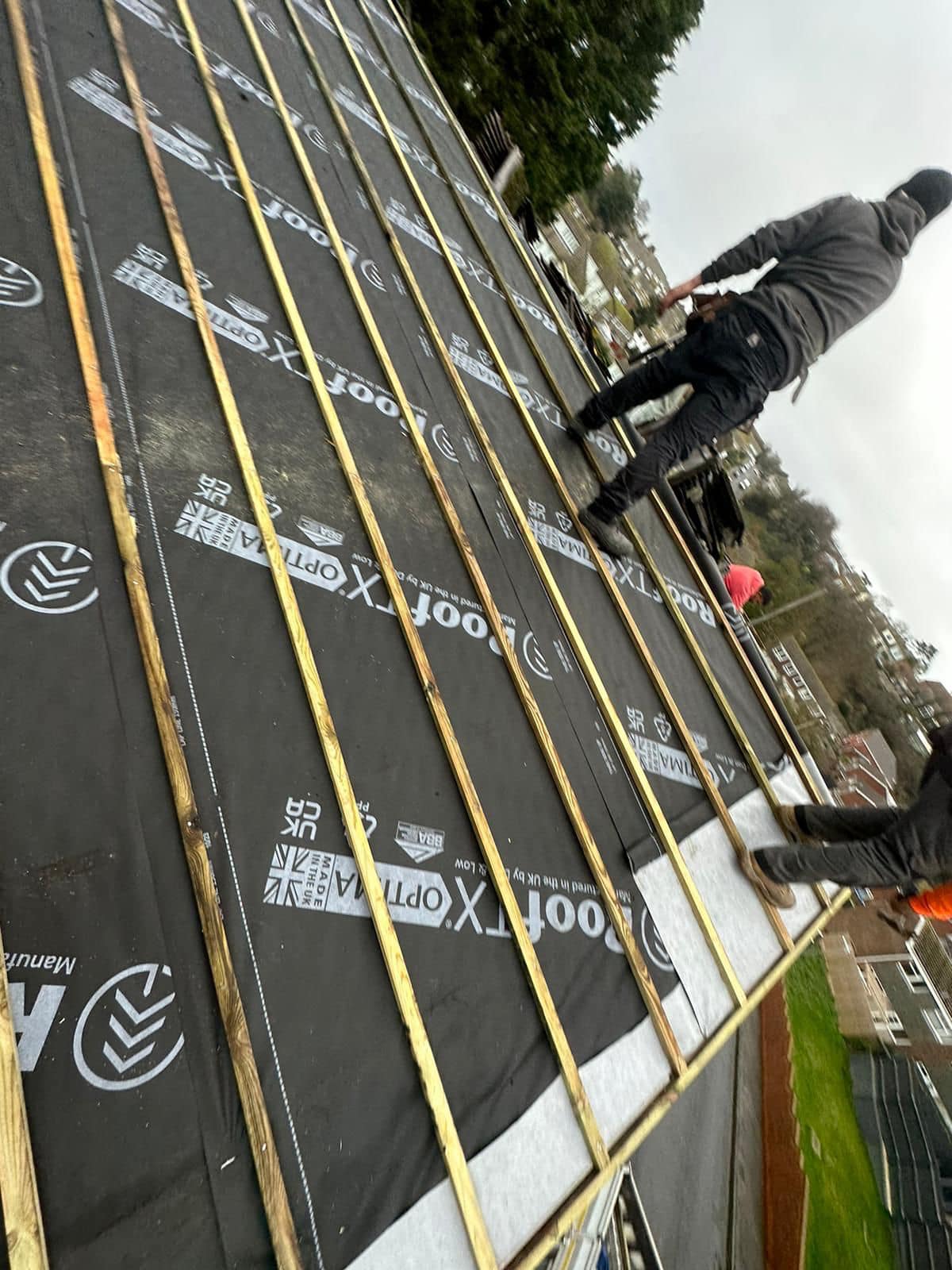 Roofing project - 1123398942245898