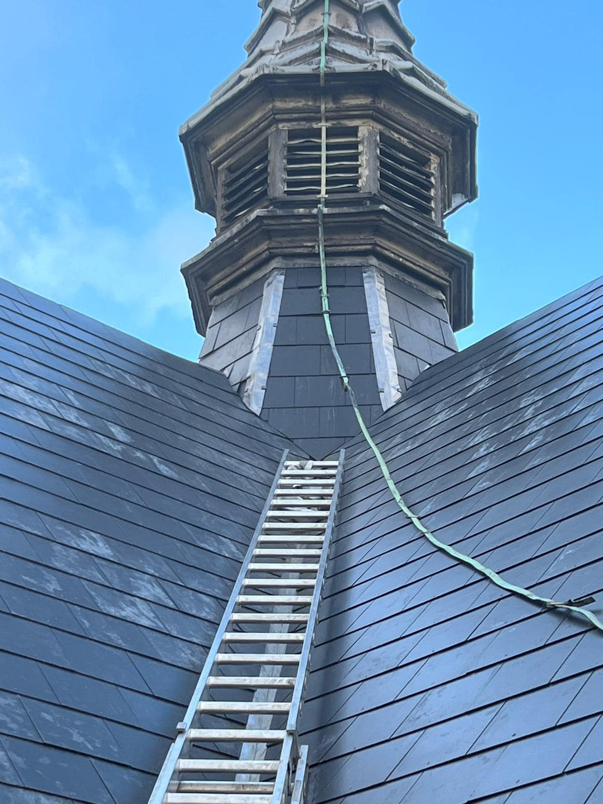 Roofing project - 1123399082245884