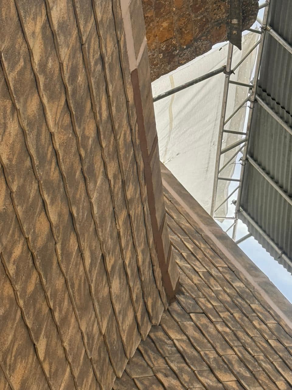 Roofing project - 1123399672245825