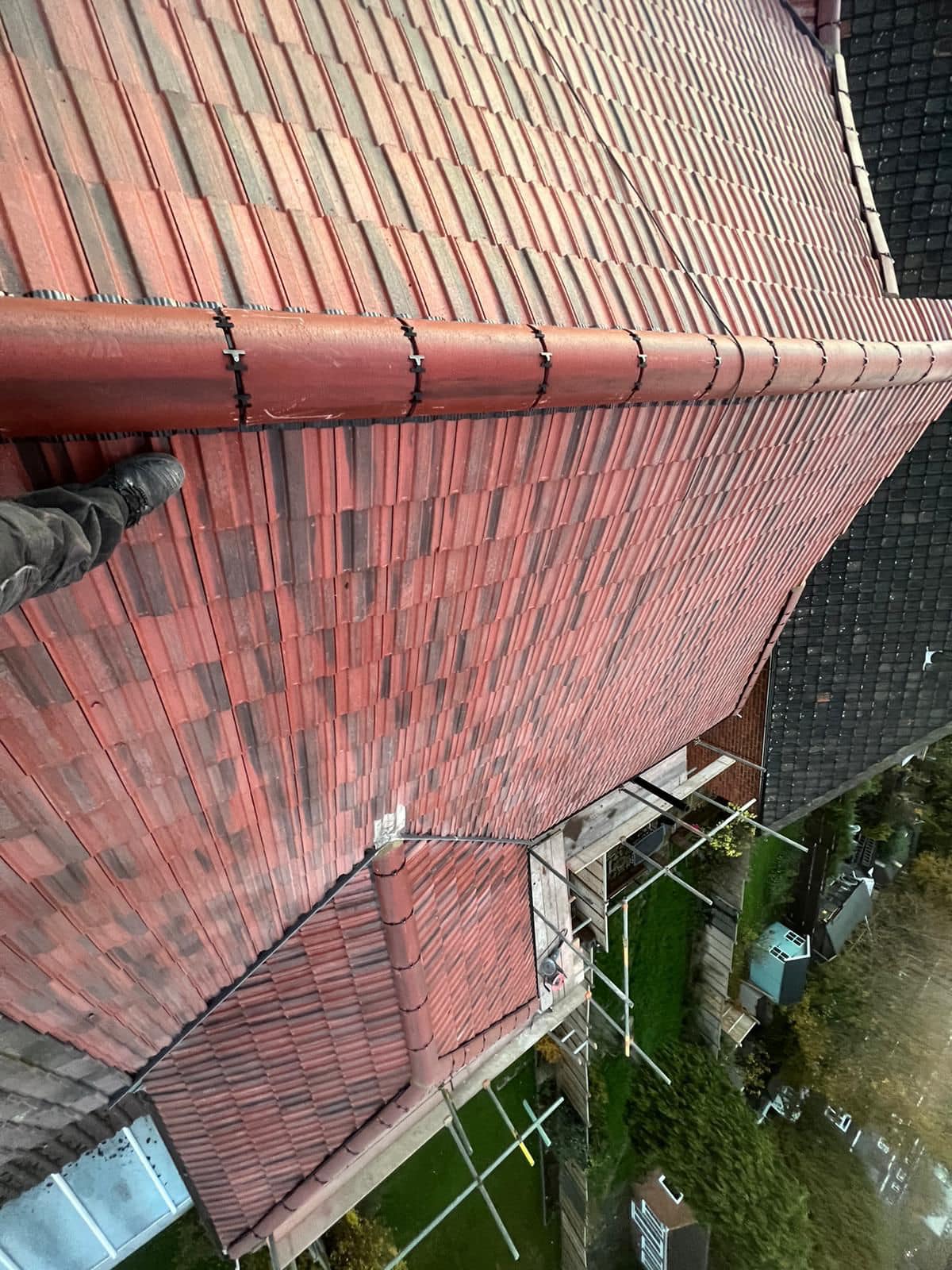 Roofing project - 1123401642245628