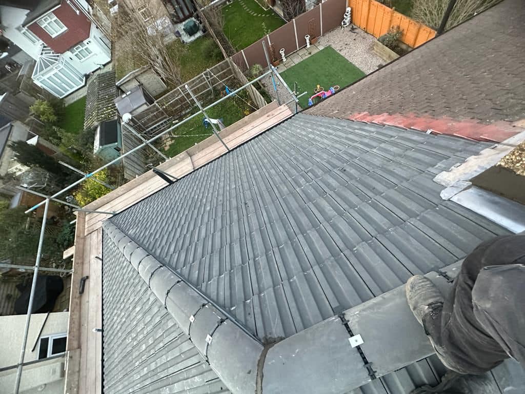 Roofing project - 1123402225578903