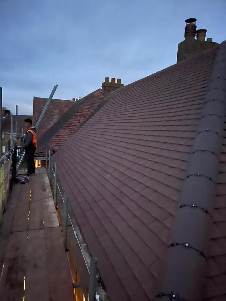 Roofing project - 1123409975578128