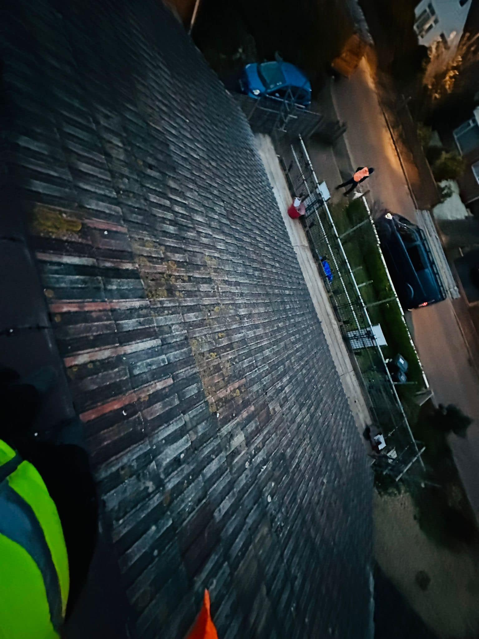 Roofing project - 1123416775577448