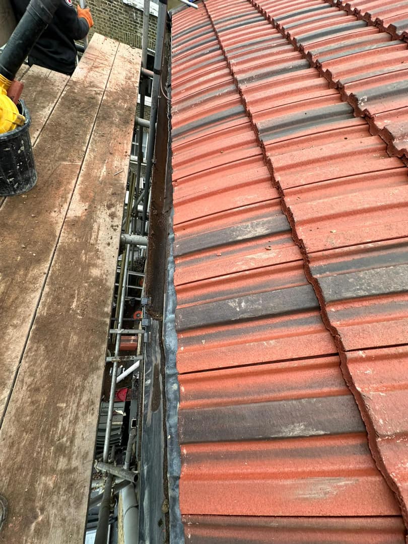 Roofing project - 1123424095576716