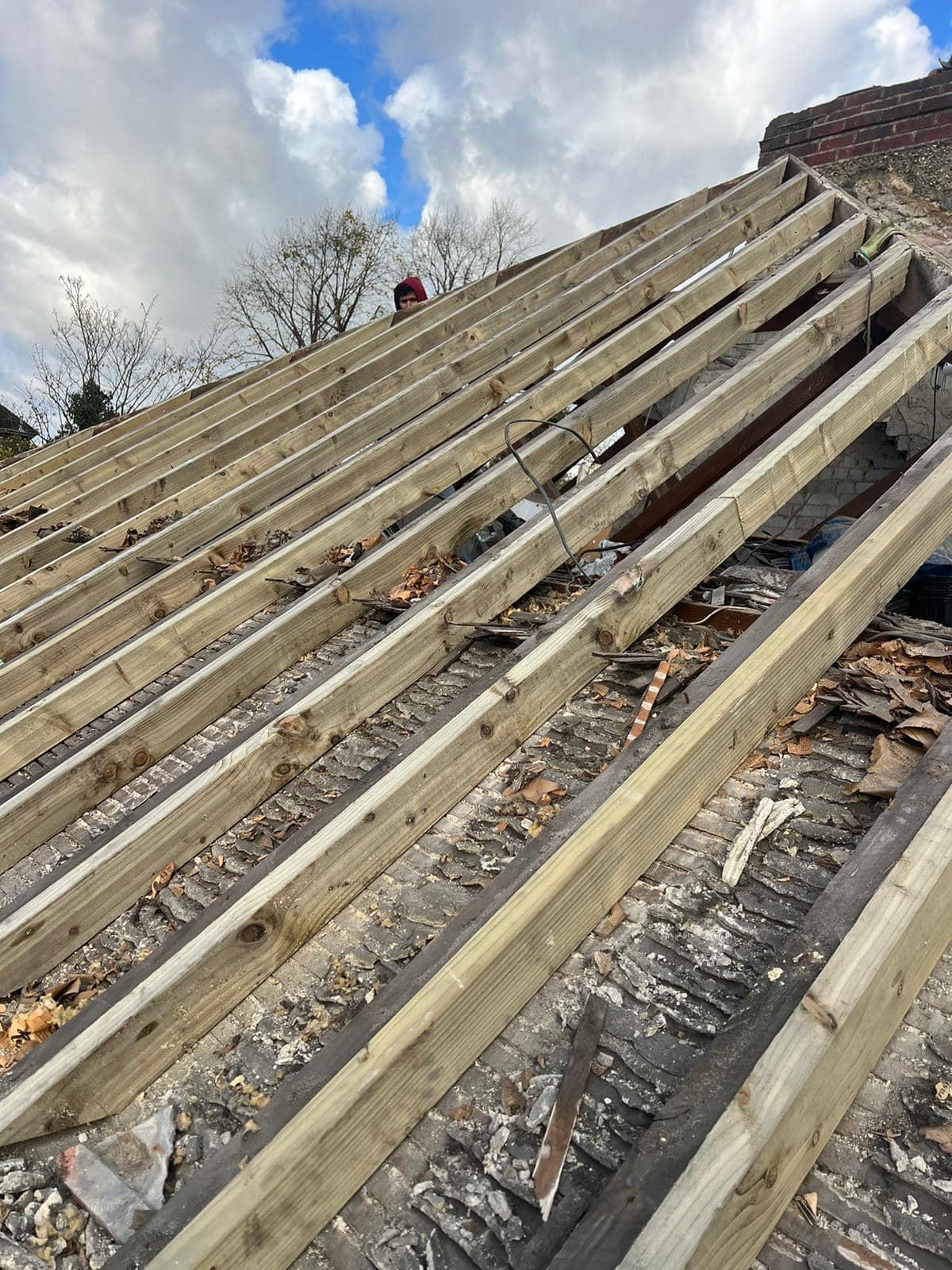 Roofing project - 1123504585568667