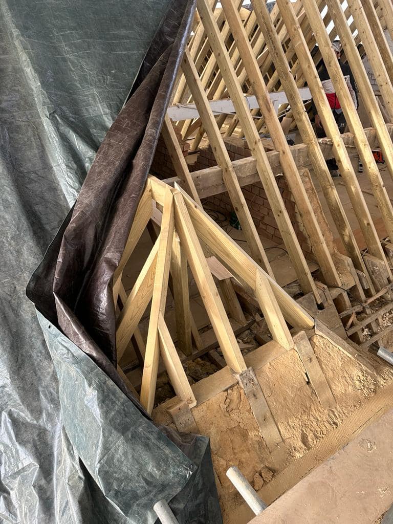 Roofing project - 1123525195566606