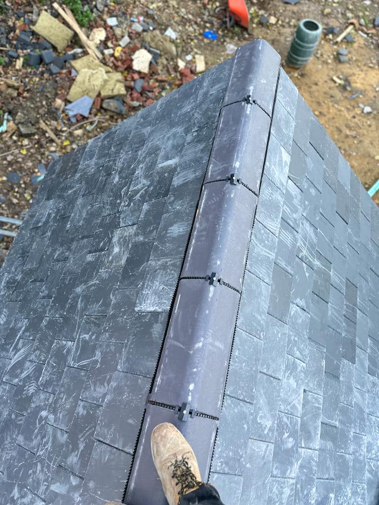 Roofing project - 1123526918899767