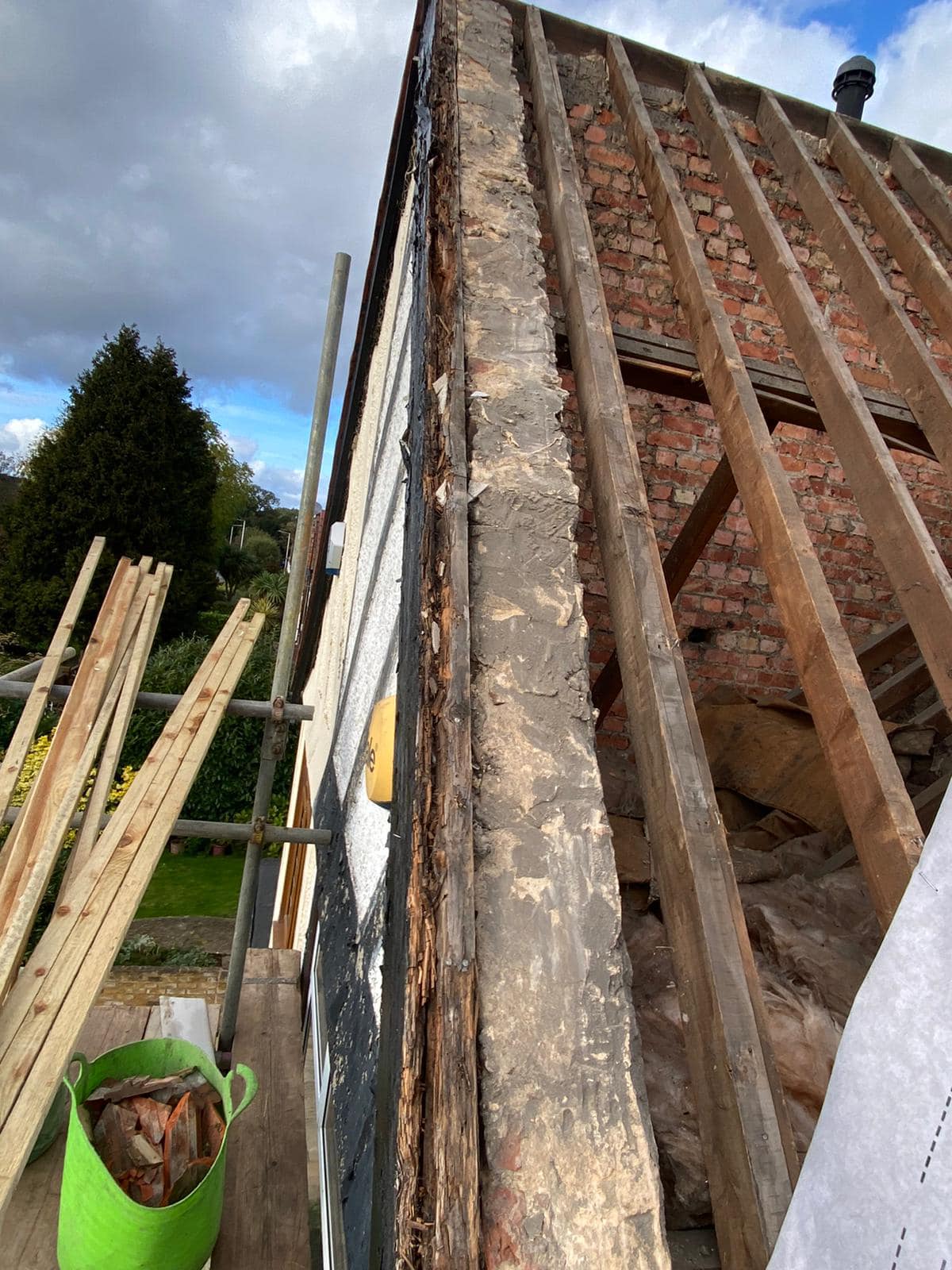 Roofing project - 1123547975564328