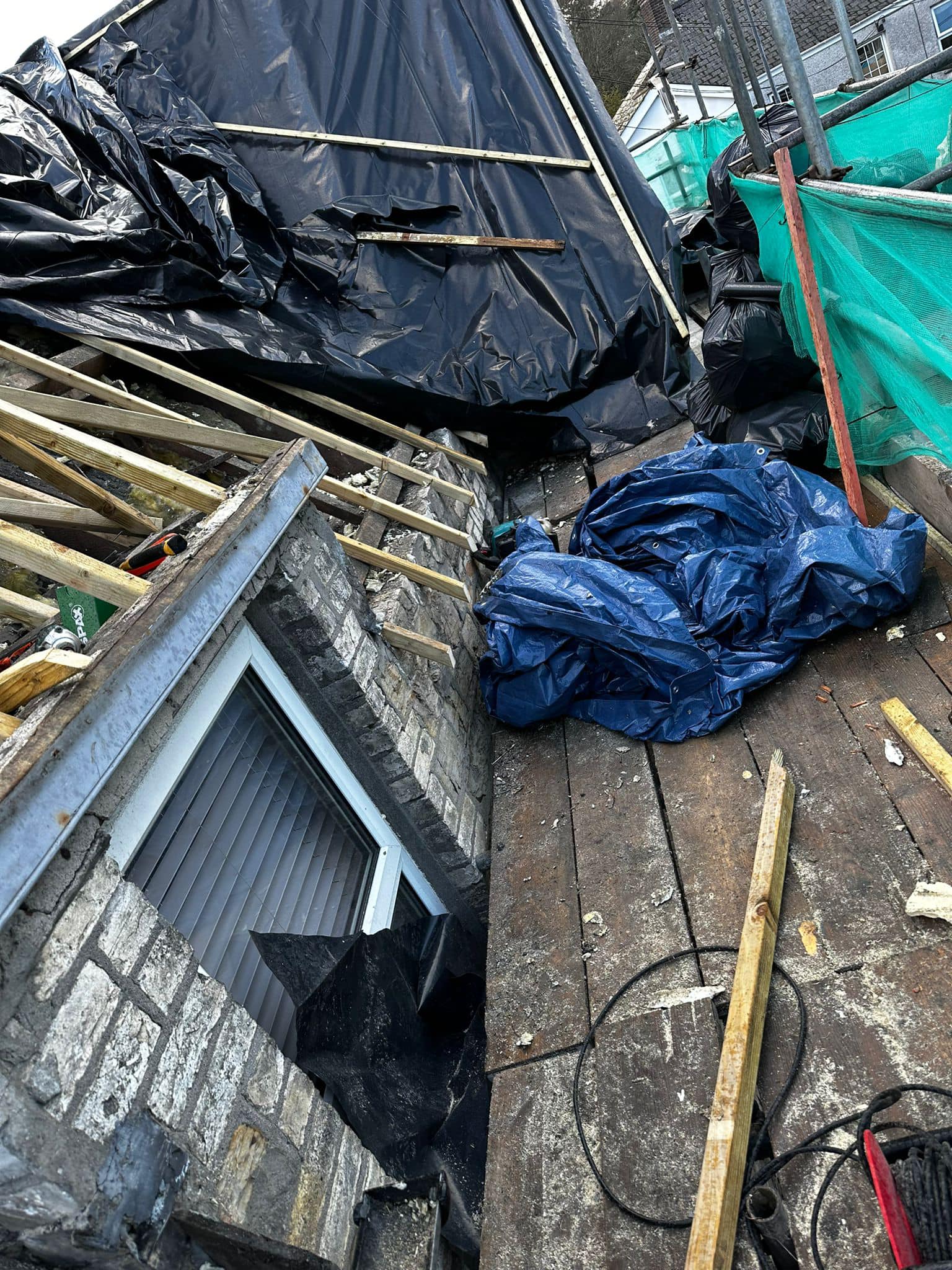 Roofing project - 1123548315564294