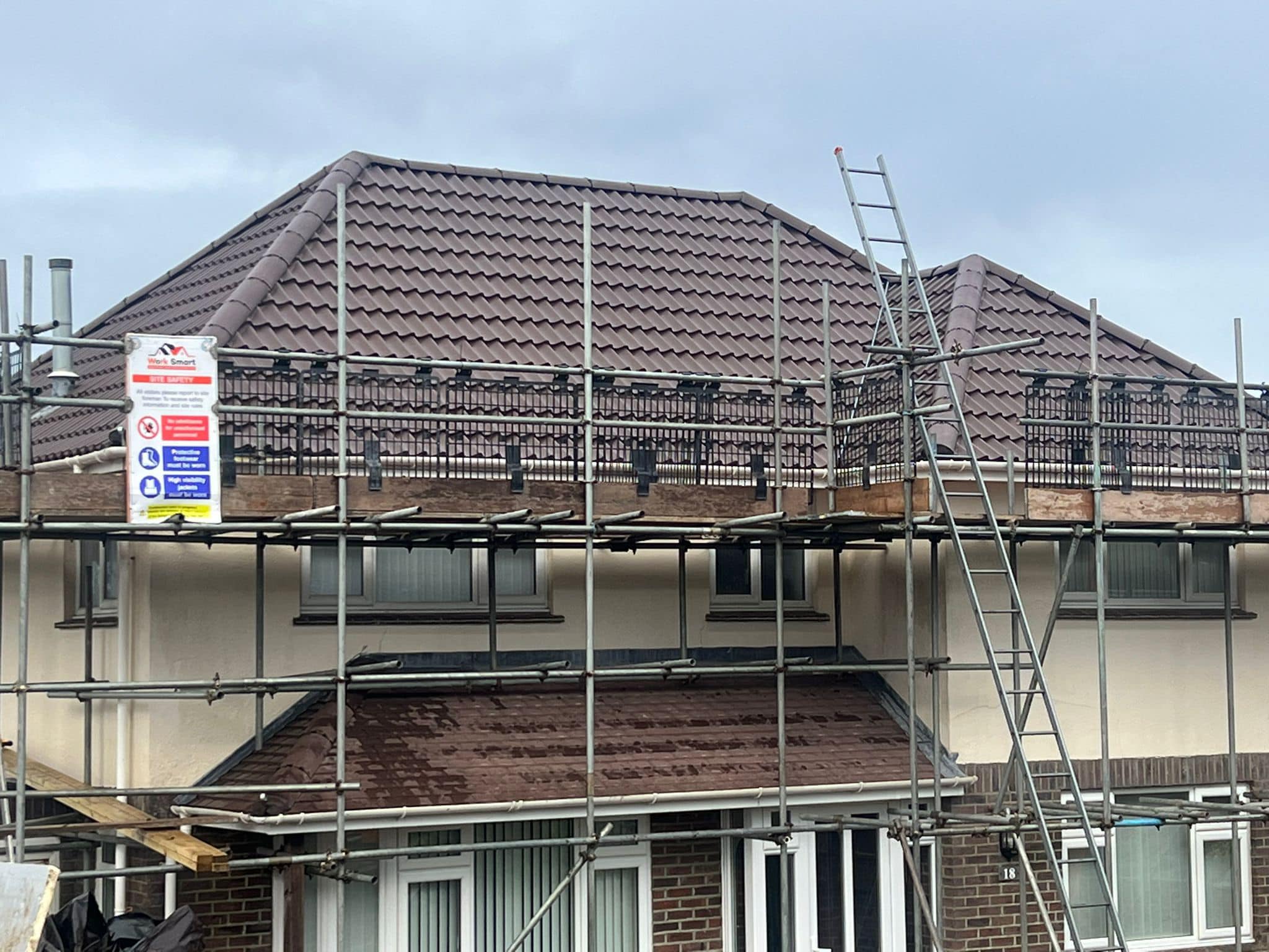 Roofing project - 1123691425549983