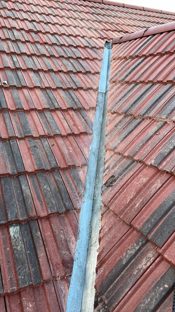 Roofing project - 1123697228882736