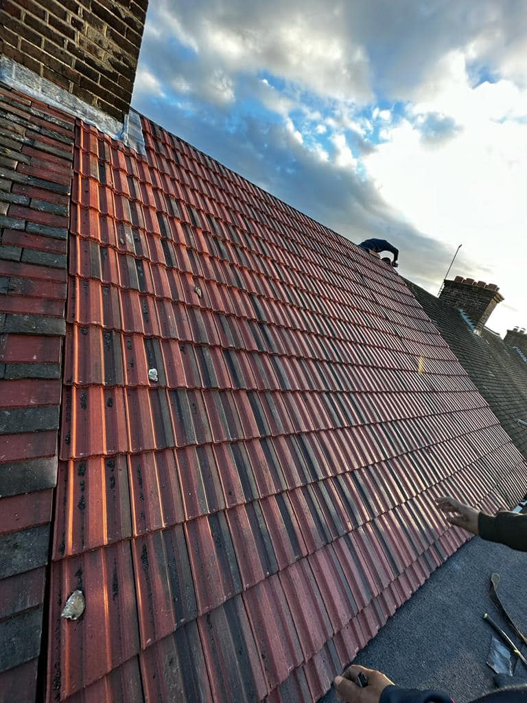 Roofing project - 1123700442215748