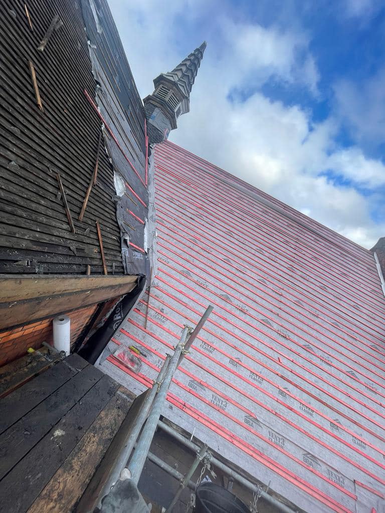 Roofing project - 1123700535549072