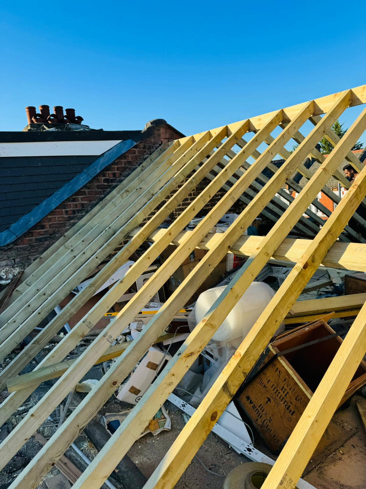 Roofing project - 1123704285548697