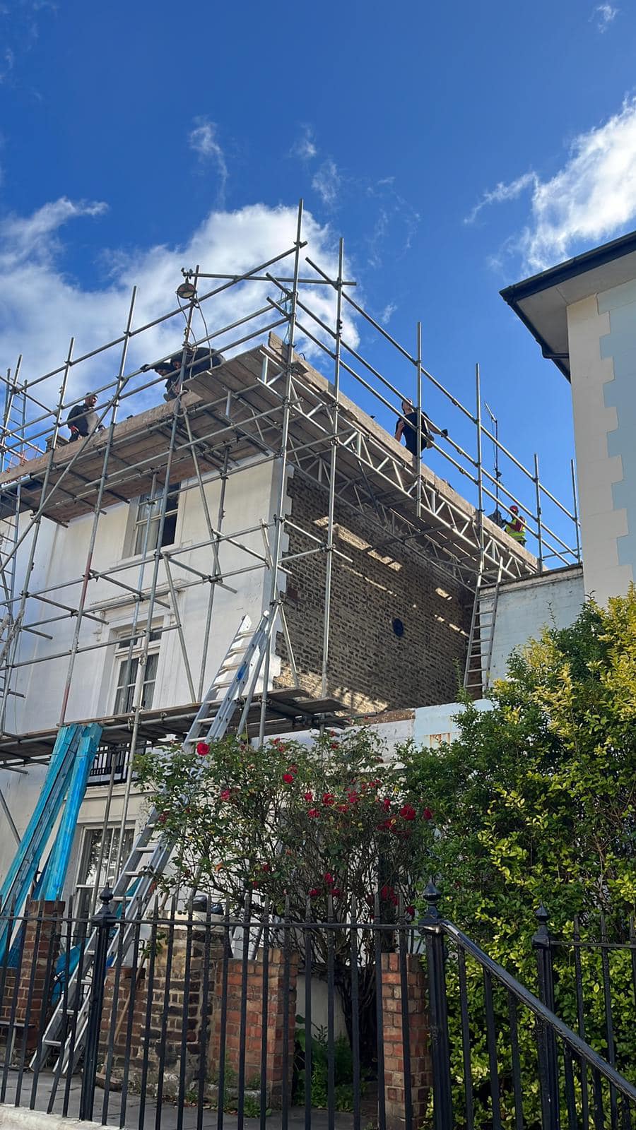 Roofing project - 1123704678881991