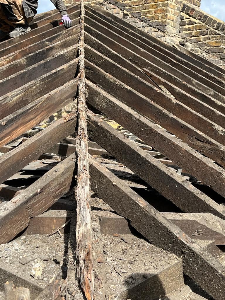 Roofing project - 1123705968881862