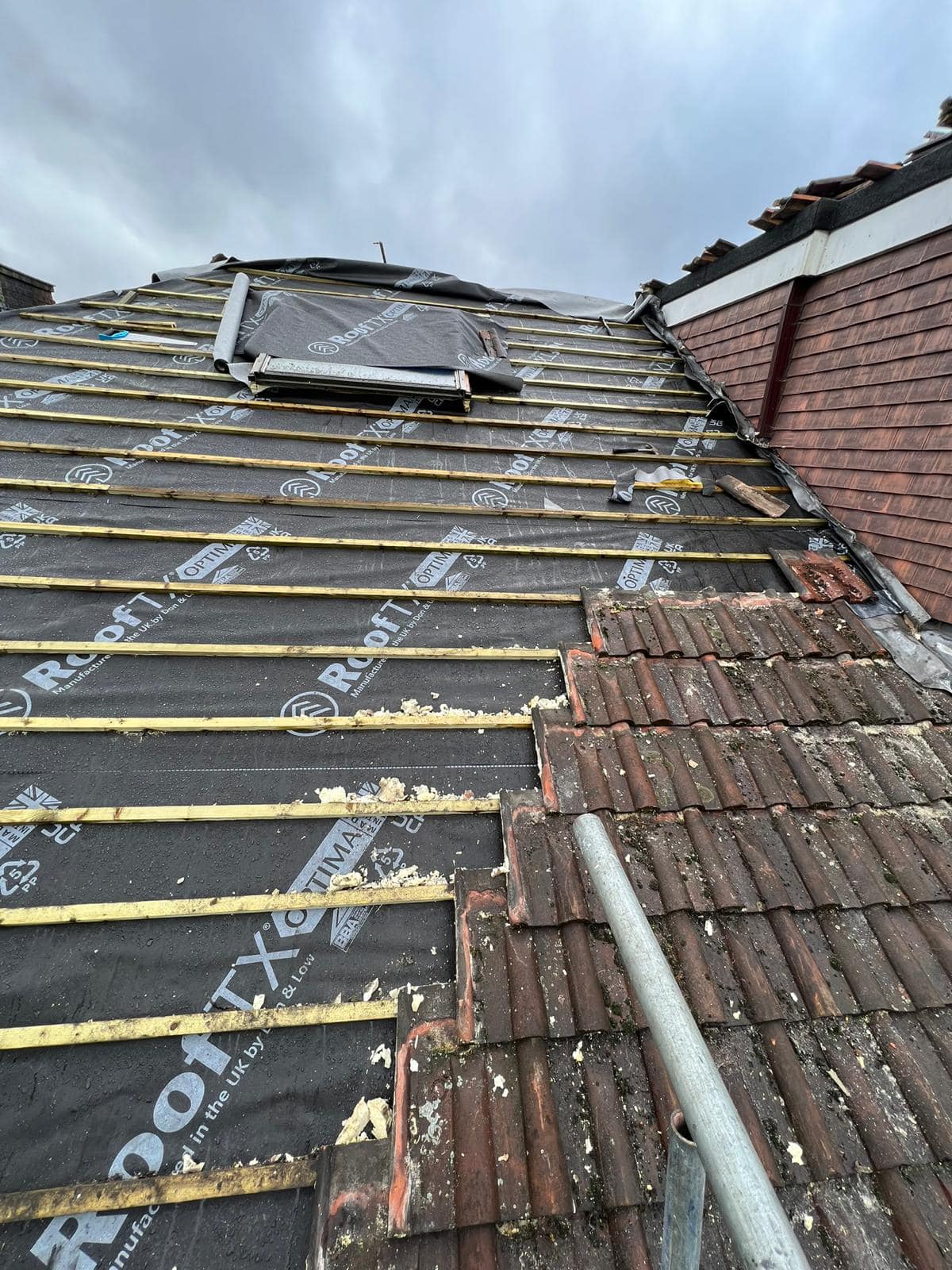 Roofing project - 1123714952214297