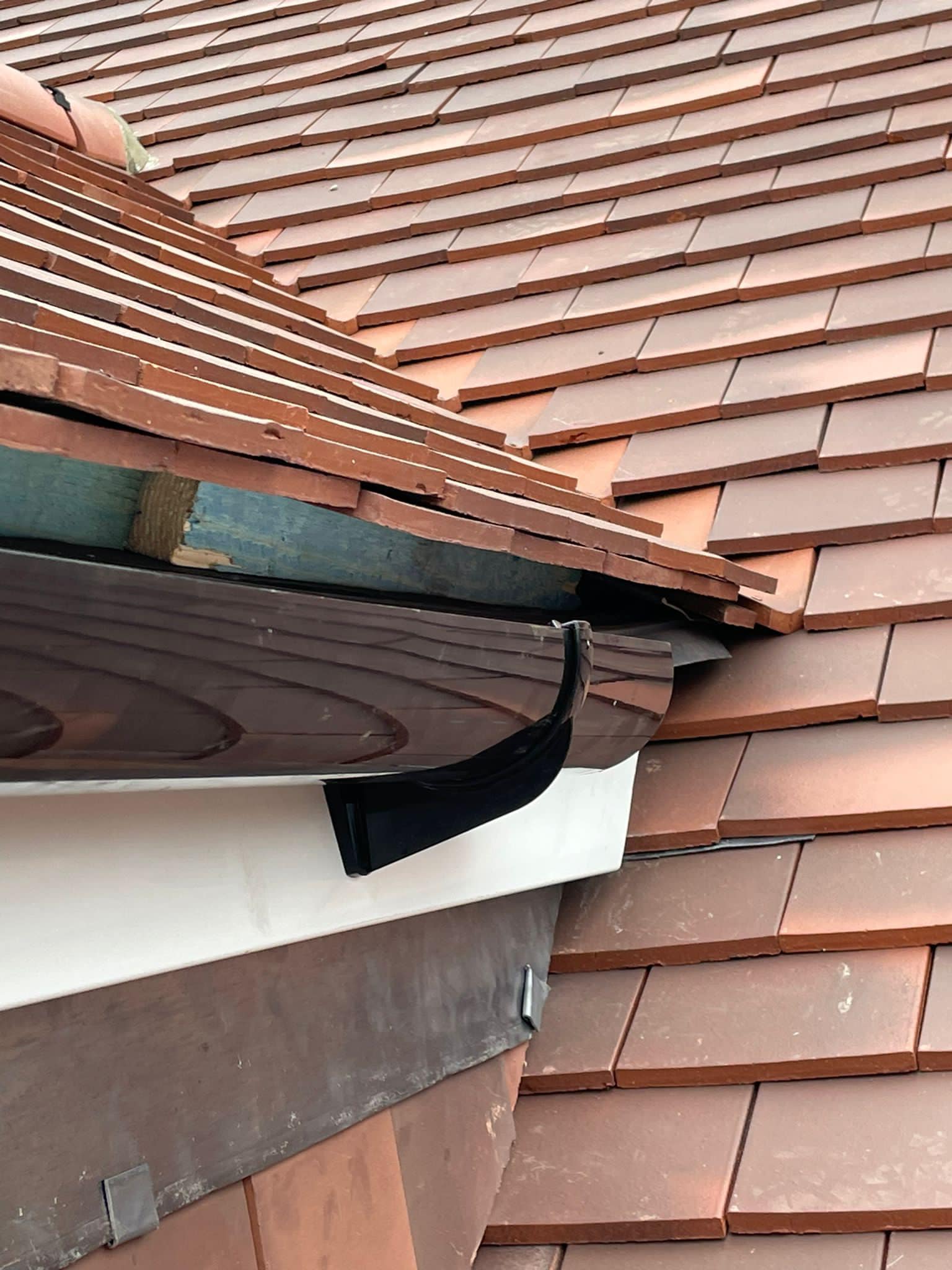 Roofing project - 1123740392211753