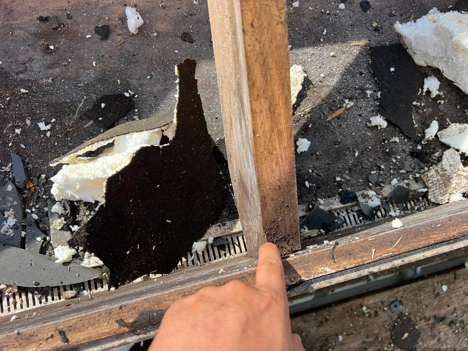 Roofing project - 1123746668877792