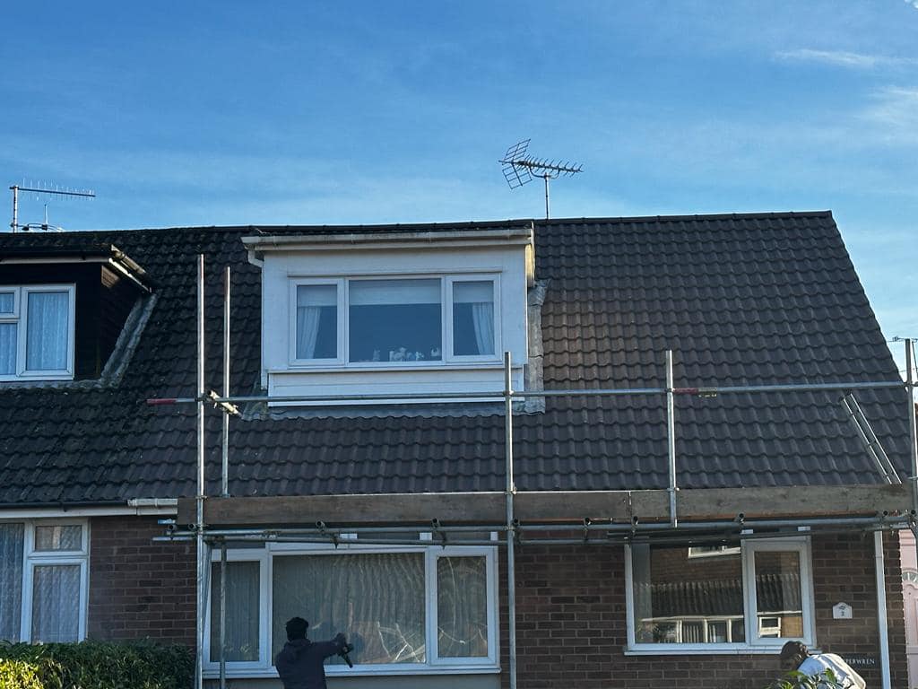 Roofing project - 1129809374938188