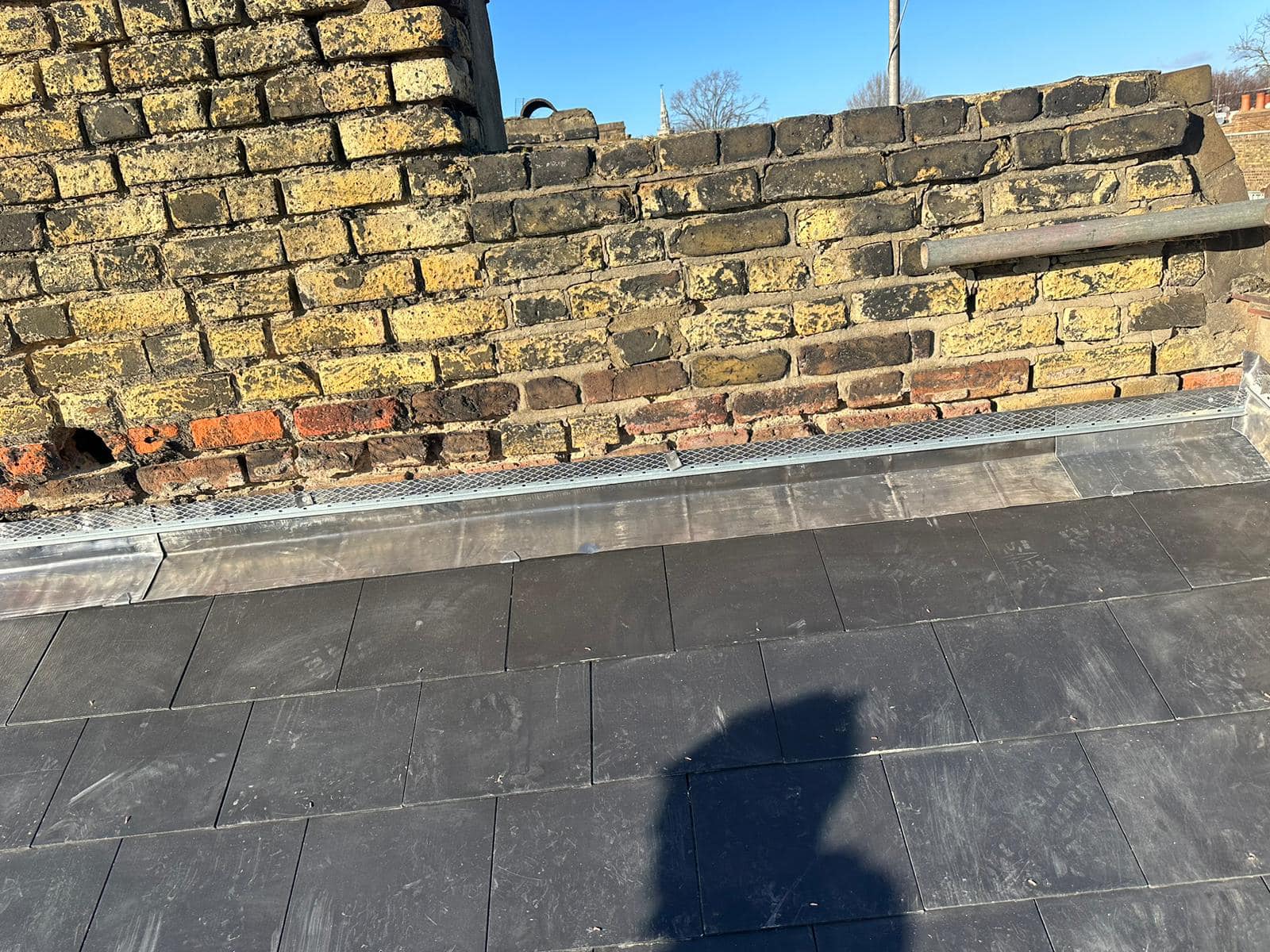 Roofing project - 1136172674301858