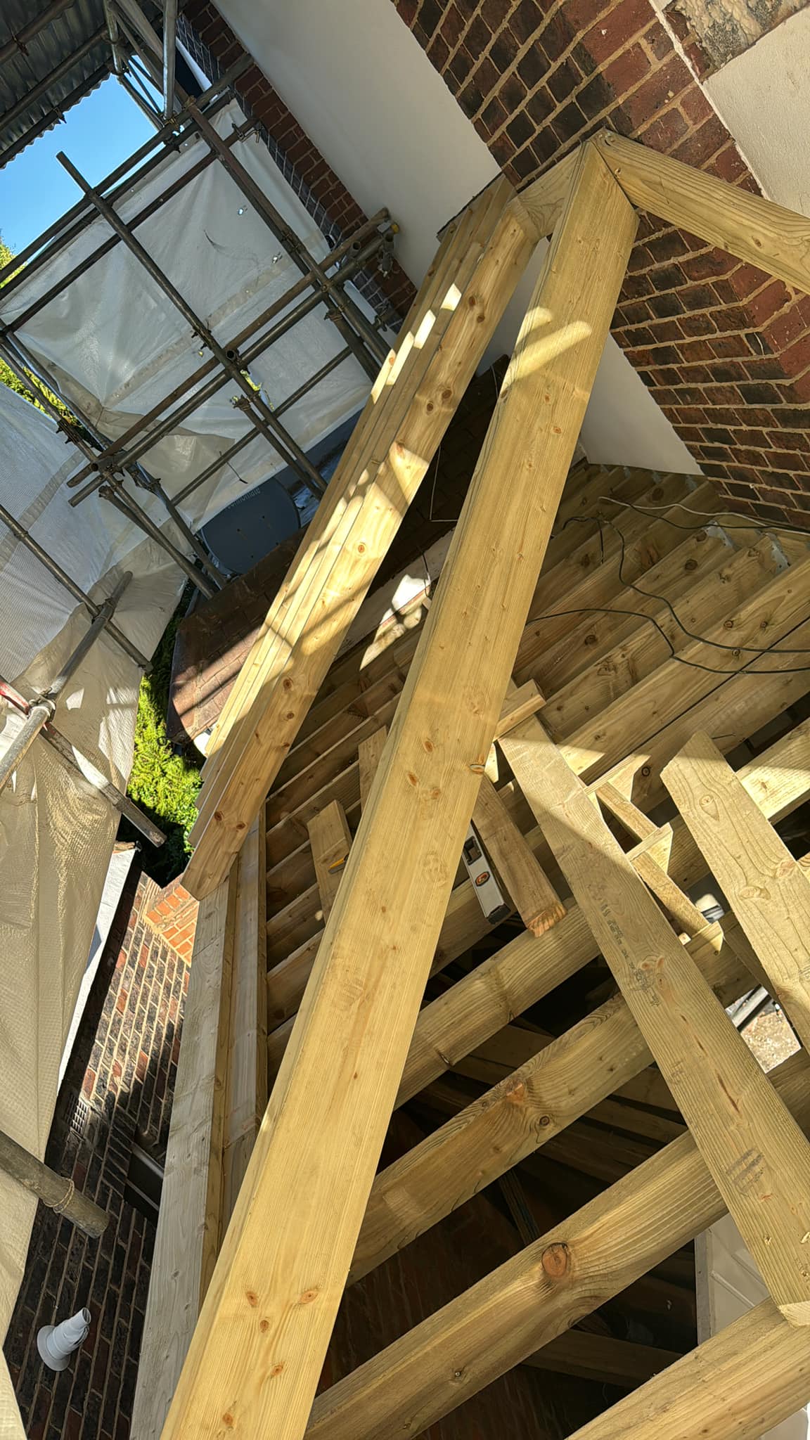 Roofing project - 1136173114301814