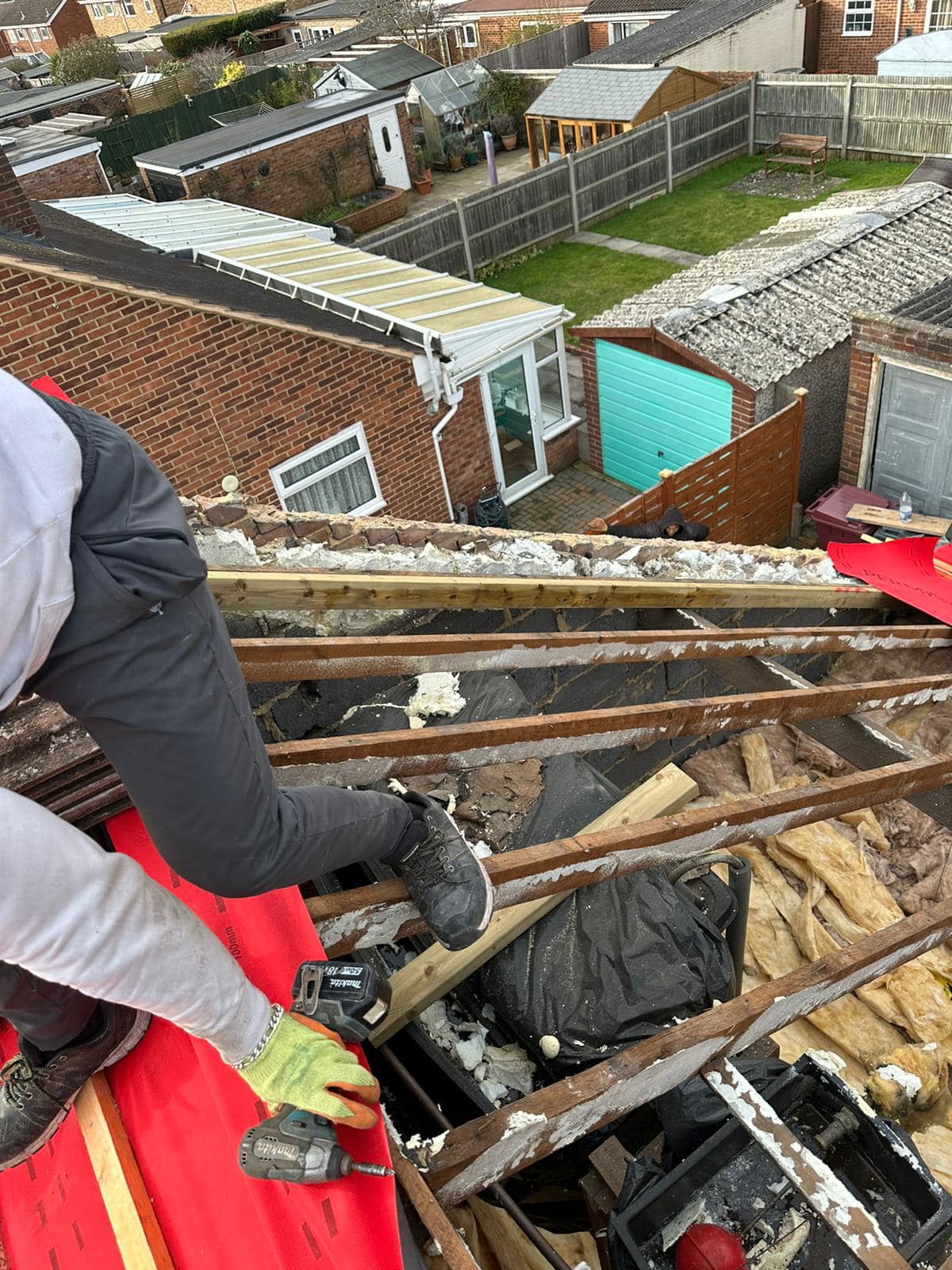 Roofing project - 1136173950968397