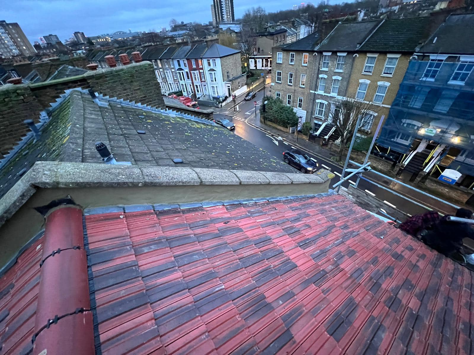 Roofing project - 1136178660967926