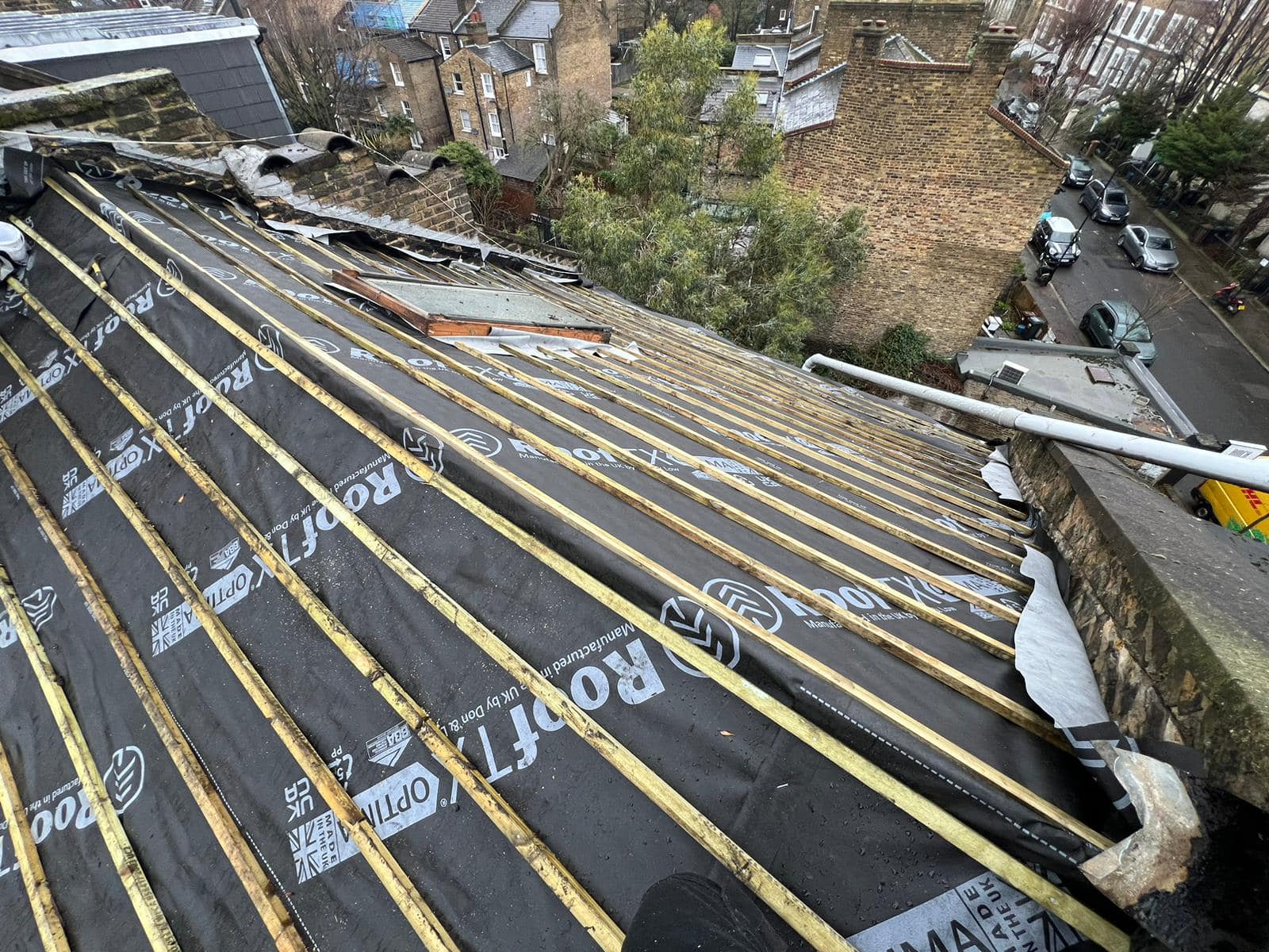 Roofing project - 1136178734301252