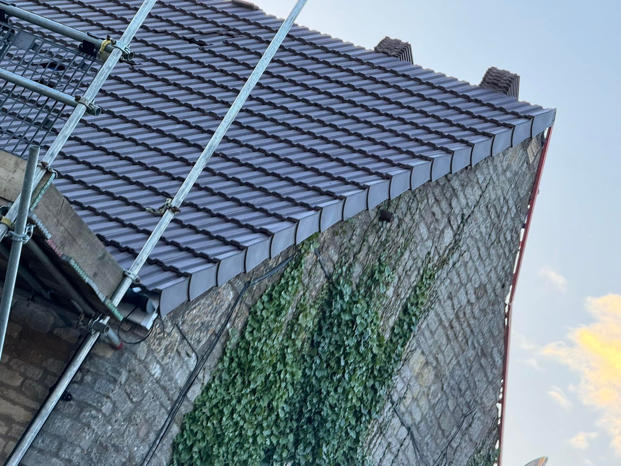 Roofing project - 1136180247634434