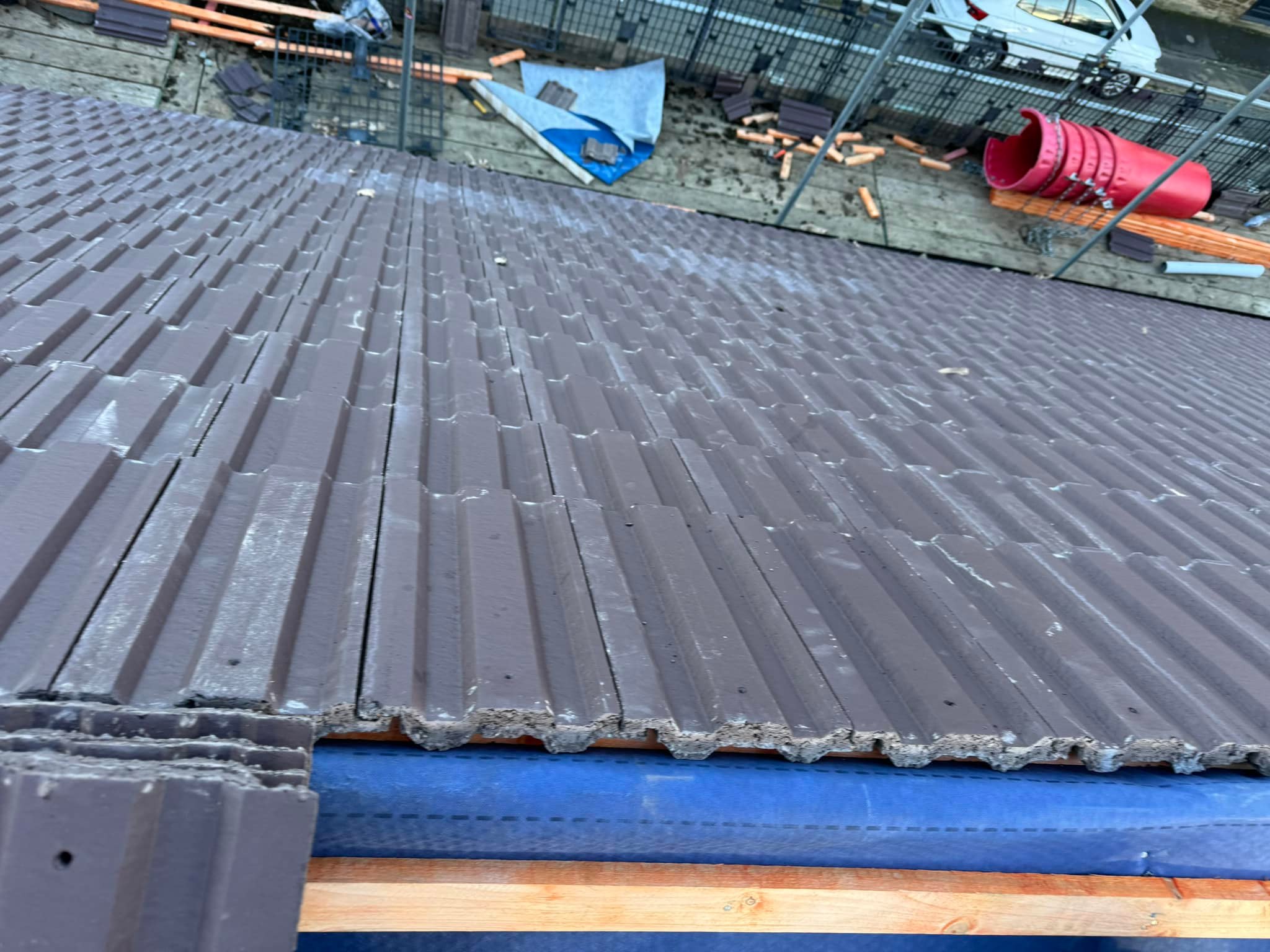 Roofing project - 1136181110967681