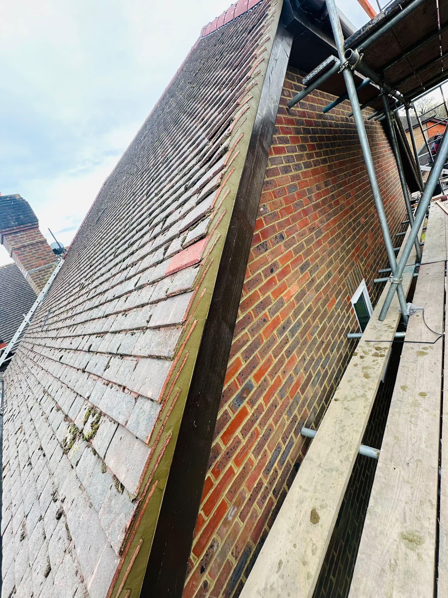 Roofing project - 1136183554300770