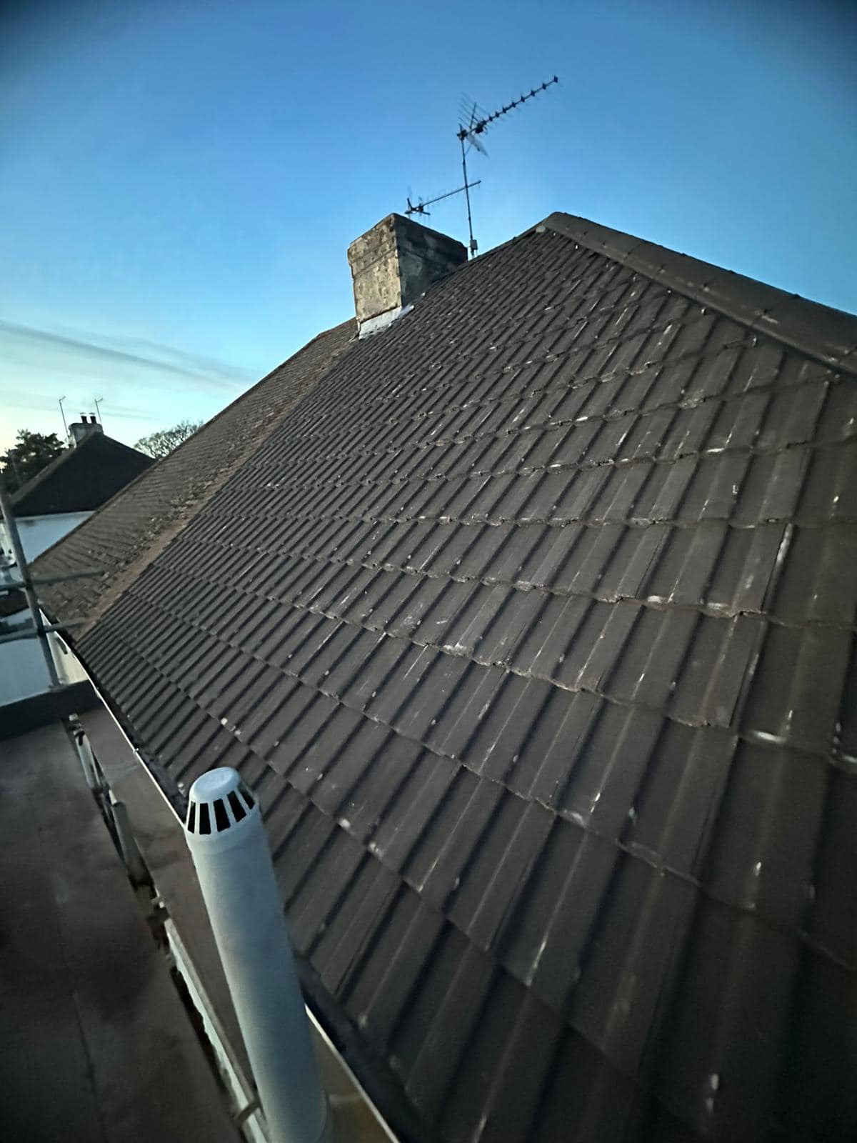 Roofing project - 1136185180967274