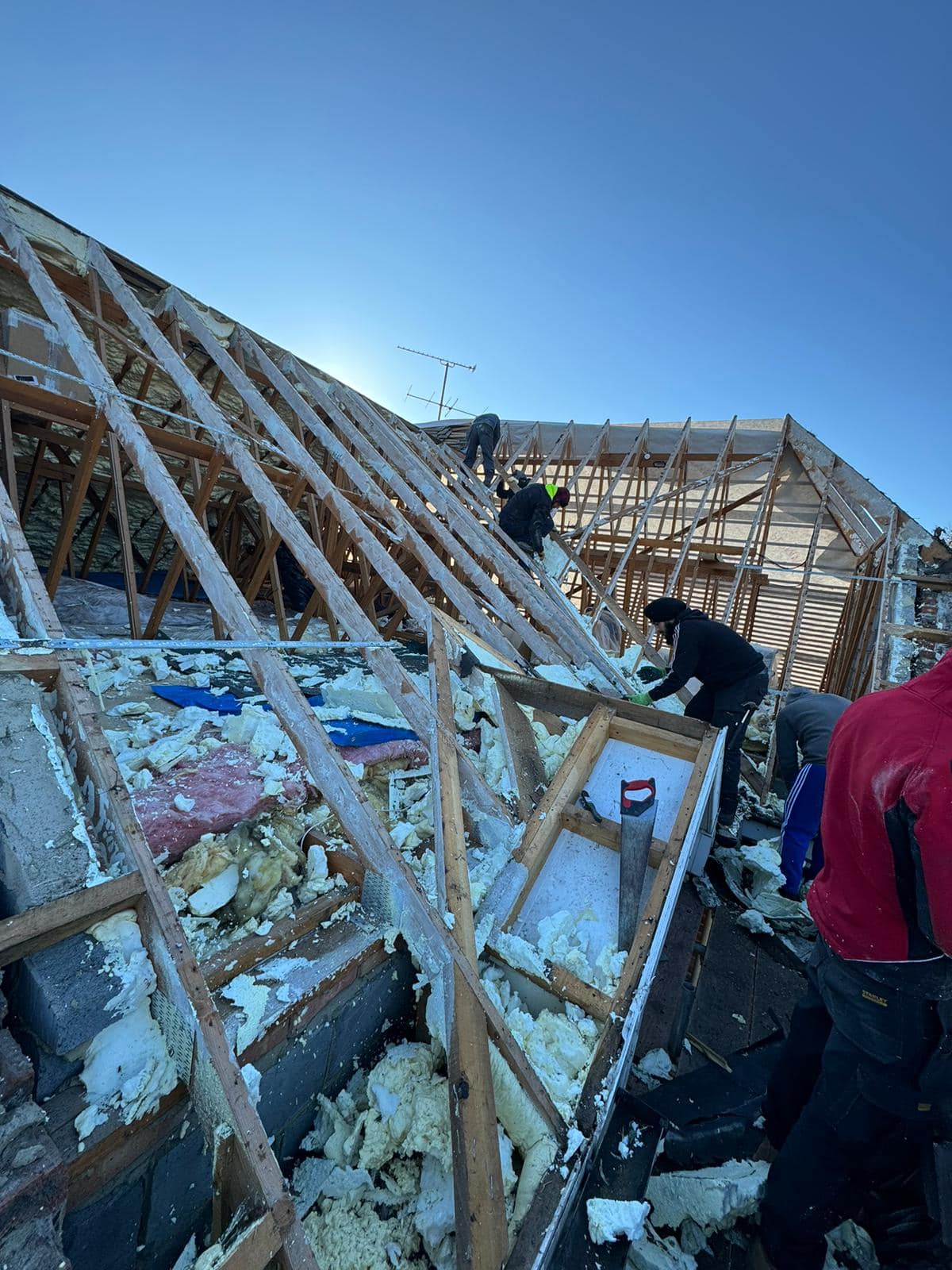 Roofing project - 1136185344300591